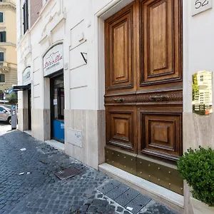 vatican-walls-apartment-by-126-gracchi-suites.it-romehotels.com/