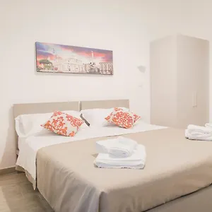 Fladi House Pensjonat Katania
